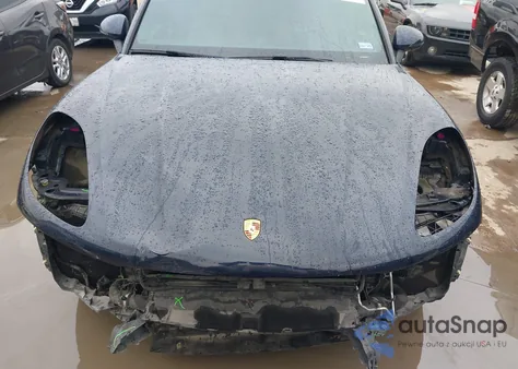 2017 Porsche Macan from USA, damaged, VIN WP1AA2A50HLB09610